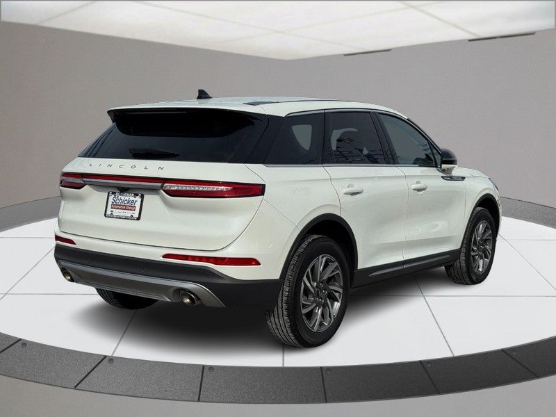 2023 Lincoln Corsair Standard