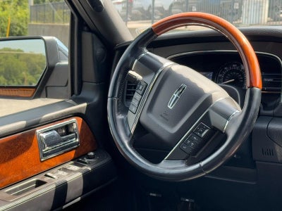 2015 Lincoln Navigator Base