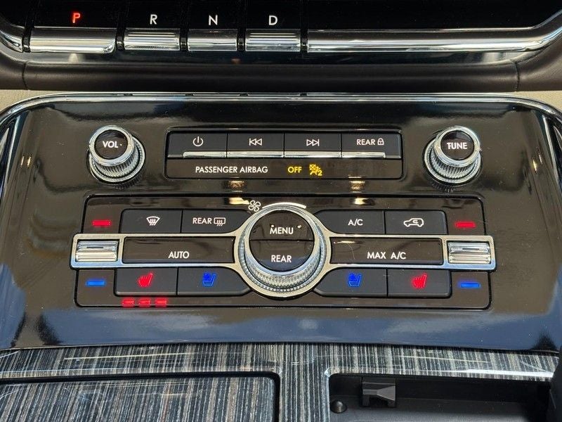 2023 Lincoln Navigator L Black Label