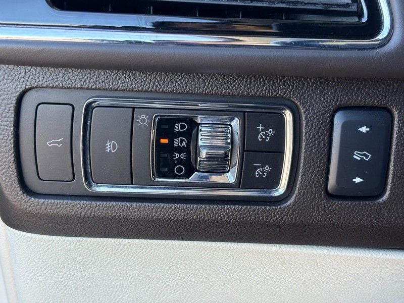 2023 Lincoln Navigator L Black Label