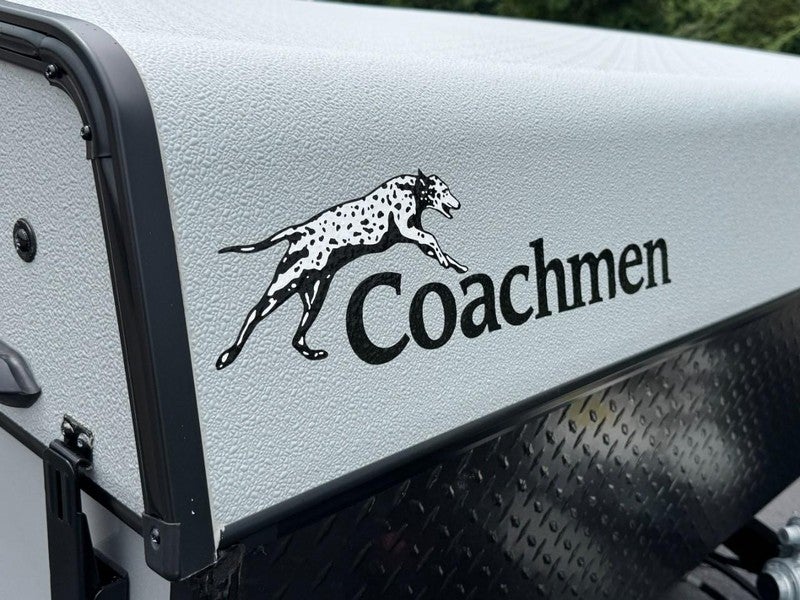 2021 COACHMAN CLIPPER Base