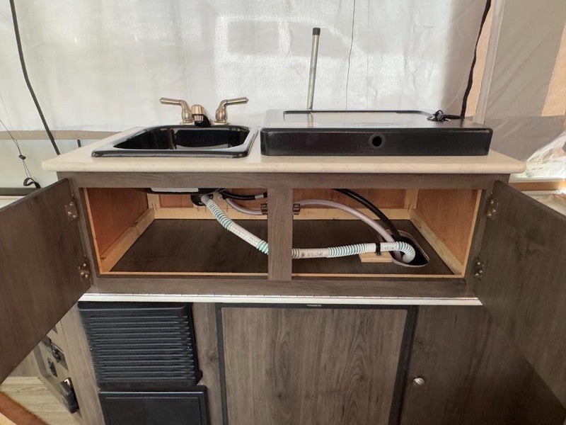 2021 COACHMAN CLIPPER Base