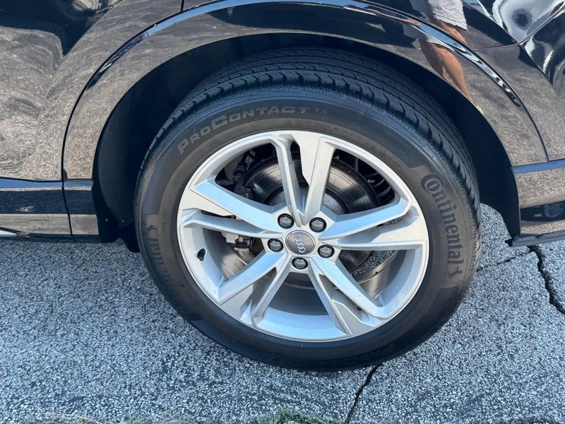 2020 Audi Q3 S line Premium
