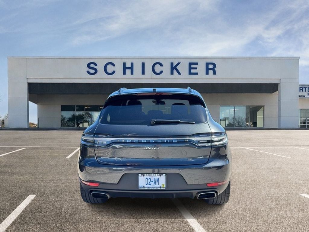 2021 Porsche Macan Base