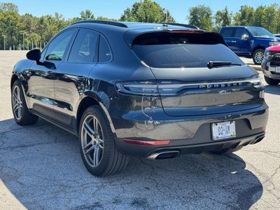 2021 Porsche Macan Base