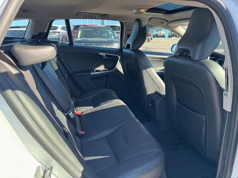 2017 Volvo V60 Premier