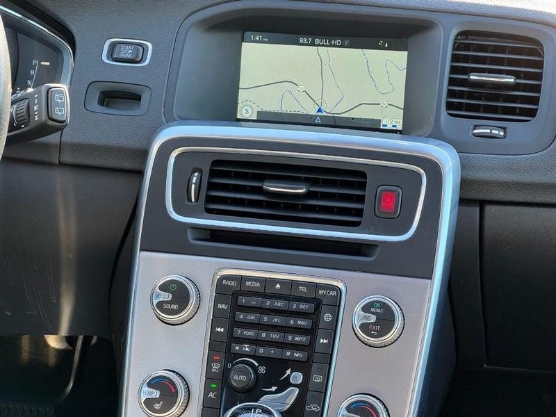 2017 Volvo V60 Premier