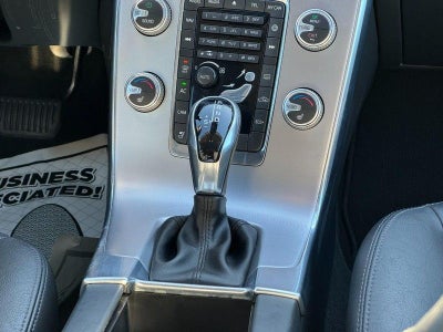 2017 Volvo V60 Premier