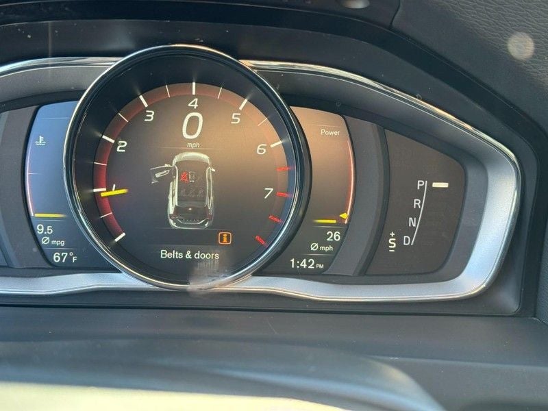 2017 Volvo V60 Premier