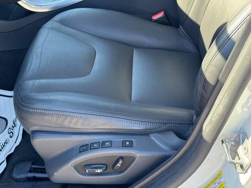 2017 Volvo V60 Premier