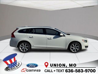2017 Volvo V60 Premier