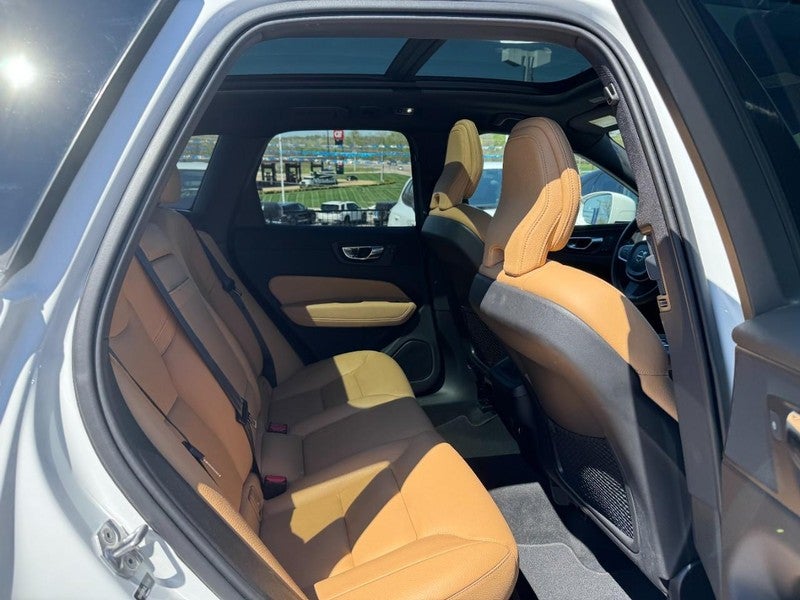 2020 Volvo XC60 Momentum