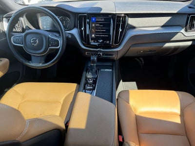 2020 Volvo XC60 Momentum