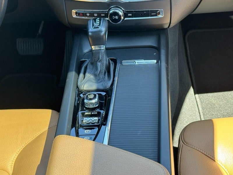 2020 Volvo XC60 Momentum