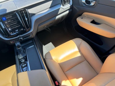 2020 Volvo XC60 Momentum