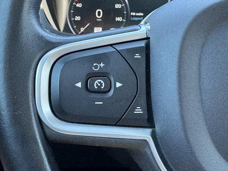 2020 Volvo XC60 Momentum