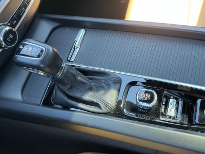 2020 Volvo XC60 Momentum
