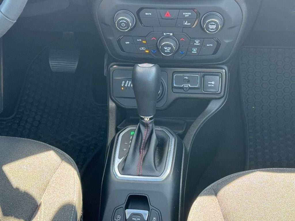 2023 Jeep Renegade Trailhawk