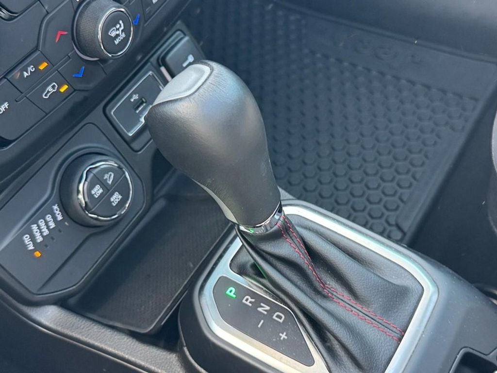 2023 Jeep Renegade Trailhawk