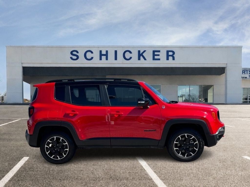 2023 Jeep Renegade Trailhawk