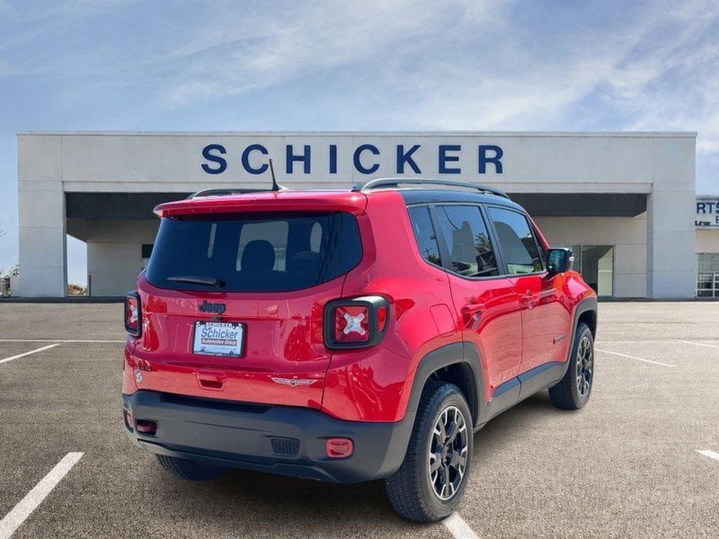 2023 Jeep Renegade Trailhawk