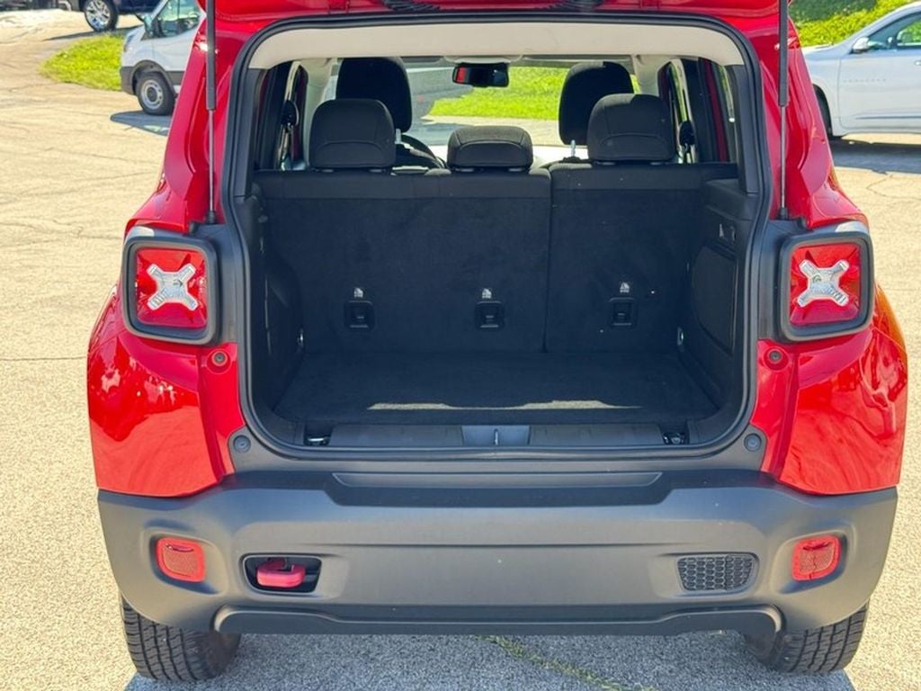 2023 Jeep Renegade Trailhawk