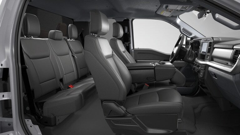 2026 Ford Super Duty F-350® XLT